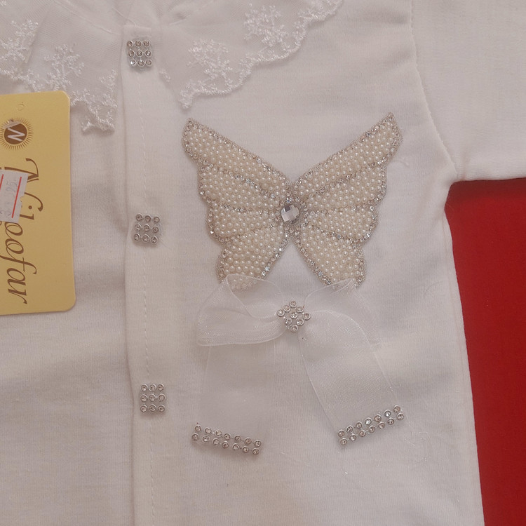 سرهمی نوزادی شیک دخترونه طرح تک پروانه خاص مناسب بیمارستان و بدو تولد تا حدود 2ماهگی ( ارسال رایگان )